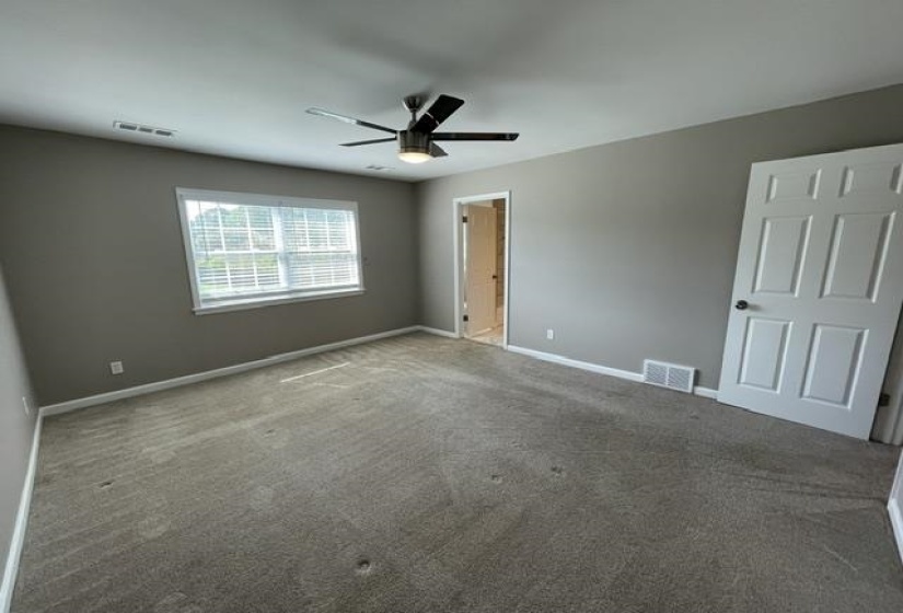 2811 MCVAY TRAIL DR, Memphis, Tennessee 38119, 4 Bedroom Bedrooms, 8 Room Rooms,2.1 BathroomBathrooms,Residential,For Sale,MCVAY TRAIL,0,10229088