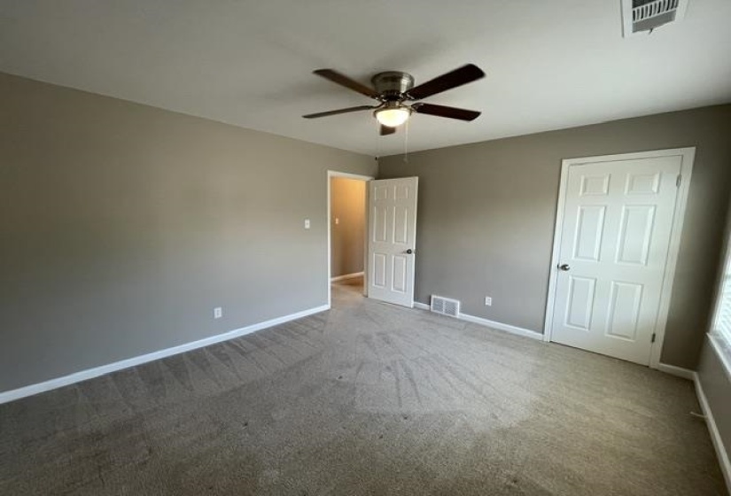 2811 MCVAY TRAIL DR, Memphis, Tennessee 38119, 4 Bedroom Bedrooms, 8 Room Rooms,2.1 BathroomBathrooms,Residential,For Sale,MCVAY TRAIL,0,10229088