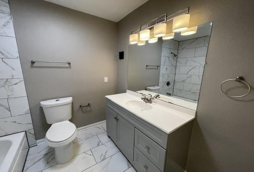 2811 MCVAY TRAIL DR, Memphis, Tennessee 38119, 4 Bedroom Bedrooms, 8 Room Rooms,2.1 BathroomBathrooms,Residential,For Sale,MCVAY TRAIL,0,10229088