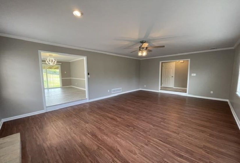 2811 MCVAY TRAIL DR, Memphis, Tennessee 38119, 4 Bedroom Bedrooms, 8 Room Rooms,2.1 BathroomBathrooms,Residential,For Sale,MCVAY TRAIL,0,10229088