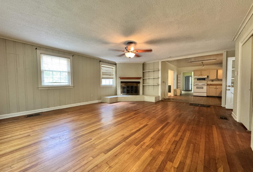 1147 COLLIERVILLE ARLINGTON RD, Eads, Tennessee 38028, 3 Bedroom Bedrooms, 7 Room Rooms,1 BathroomBathrooms,Residential,For Sale,COLLIERVILLE ARLINGTON,0,10229096