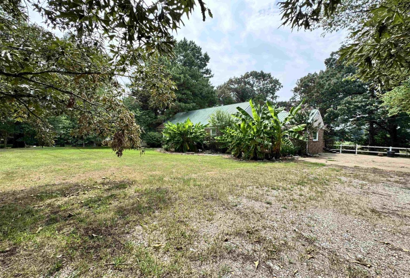 1147 COLLIERVILLE ARLINGTON RD, Eads, Tennessee 38028, 3 Bedroom Bedrooms, 7 Room Rooms,1 BathroomBathrooms,Residential,For Sale,COLLIERVILLE ARLINGTON,0,10229096