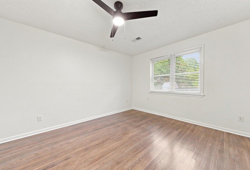 458 GERALD RD, Memphis, Tennessee 38122, 4 Bedroom Bedrooms, 10 Room Rooms,3 BathroomBathrooms,Residential,For Sale,GERALD,0,10229114