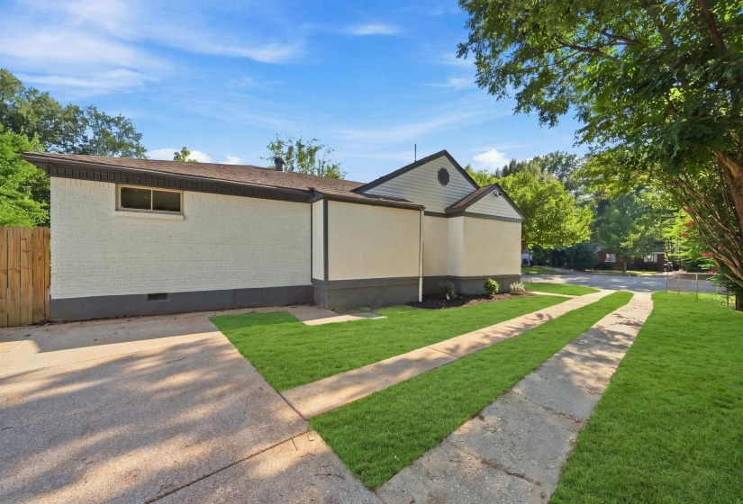 458 GERALD RD, Memphis, Tennessee 38122, 4 Bedroom Bedrooms, 10 Room Rooms,3 BathroomBathrooms,Residential,For Sale,GERALD,0,10229114