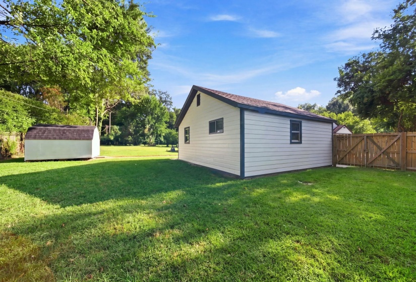 458 GERALD RD, Memphis, Tennessee 38122, 4 Bedroom Bedrooms, 10 Room Rooms,3 BathroomBathrooms,Residential,For Sale,GERALD,0,10229114