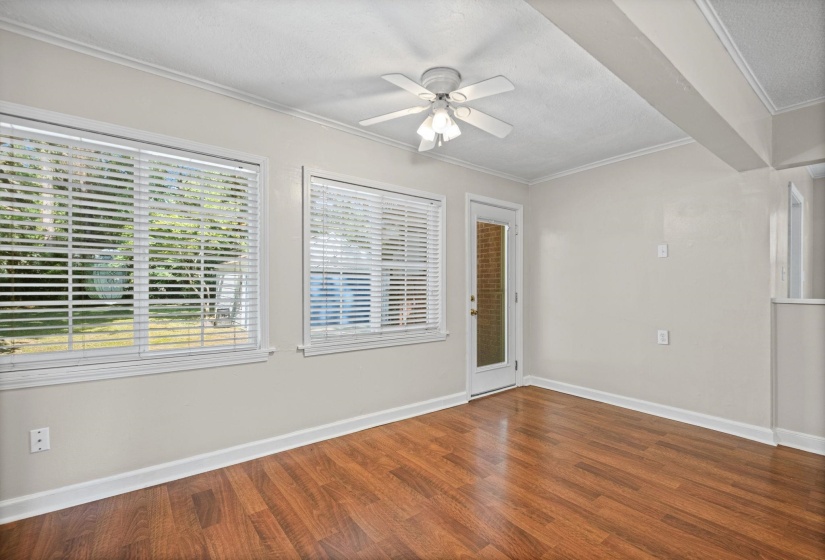 1091 WINGFIELD RD, Memphis, Tennessee 38122, 2 Bedroom Bedrooms, 5 Room Rooms,1 BathroomBathrooms,Residential,For Sale,WINGFIELD,0,10229119