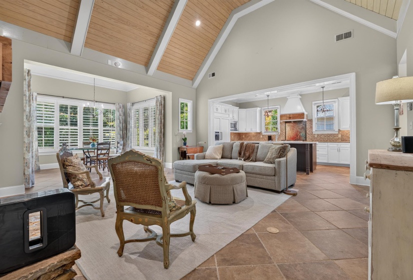 10307 SHEA WOODS DR, Collierville, Tennessee 38017, 5 Bedroom Bedrooms, 9 Room Rooms,4.1 BathroomBathrooms,Residential,For Sale,SHEA WOODS,0,10229120