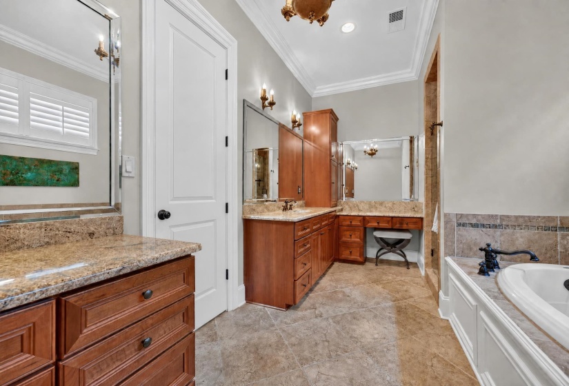 10307 SHEA WOODS DR, Collierville, Tennessee 38017, 5 Bedroom Bedrooms, 9 Room Rooms,4.1 BathroomBathrooms,Residential,For Sale,SHEA WOODS,0,10229120