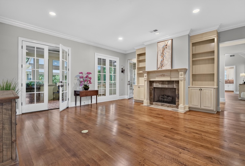 10307 SHEA WOODS DR, Collierville, Tennessee 38017, 5 Bedroom Bedrooms, 9 Room Rooms,4.1 BathroomBathrooms,Residential,For Sale,SHEA WOODS,0,10229120
