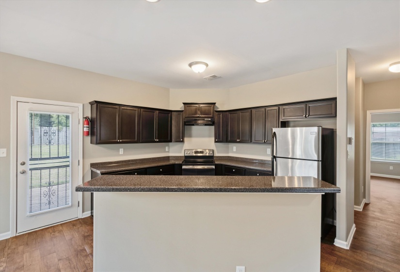 4043 BEDFORD CV, Memphis, Tennessee 38135, 4 Bedroom Bedrooms, 7 Room Rooms,2.1 BathroomBathrooms,Residential,For Sale,BEDFORD,0,10229121