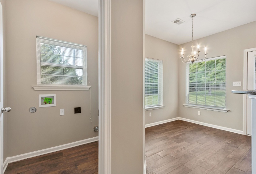 4043 BEDFORD CV, Memphis, Tennessee 38135, 4 Bedroom Bedrooms, 7 Room Rooms,2.1 BathroomBathrooms,Residential,For Sale,BEDFORD,0,10229121