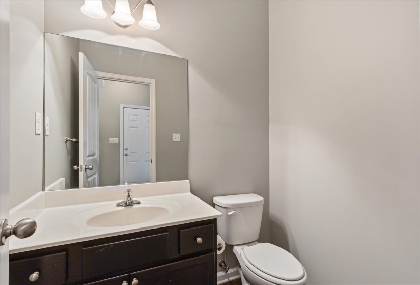4043 BEDFORD CV, Memphis, Tennessee 38135, 4 Bedroom Bedrooms, 7 Room Rooms,2.1 BathroomBathrooms,Residential,For Sale,BEDFORD,0,10229121