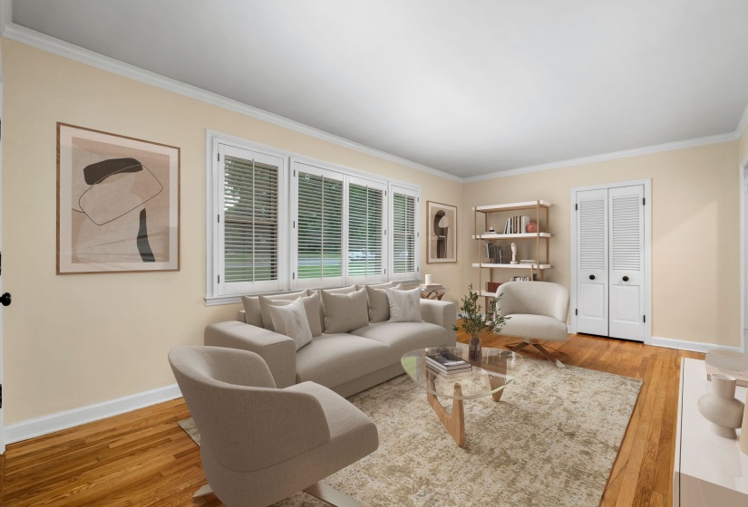 4898 COLE RD, Memphis, Tennessee 38117, 3 Bedroom Bedrooms, 8 Room Rooms,3 BathroomBathrooms,Residential,For Sale,COLE,0,10229122