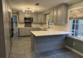 6435 KIRBY OAKS DR, Memphis, Tennessee 38119, 5 Bedroom Bedrooms, 10 Room Rooms,3.1 BathroomBathrooms,Residential,For Sale,KIRBY OAKS,0,10229123