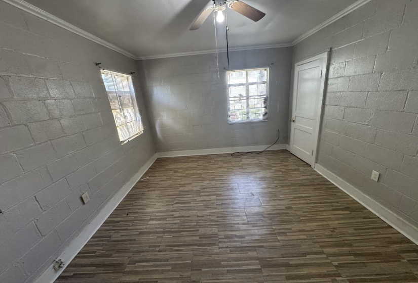 983 PERSON AVE, Memphis, Tennessee 38106, 2 Bedroom Bedrooms, 4 Room Rooms,1 BathroomBathrooms,Residential,For Sale,PERSON,0,10229129