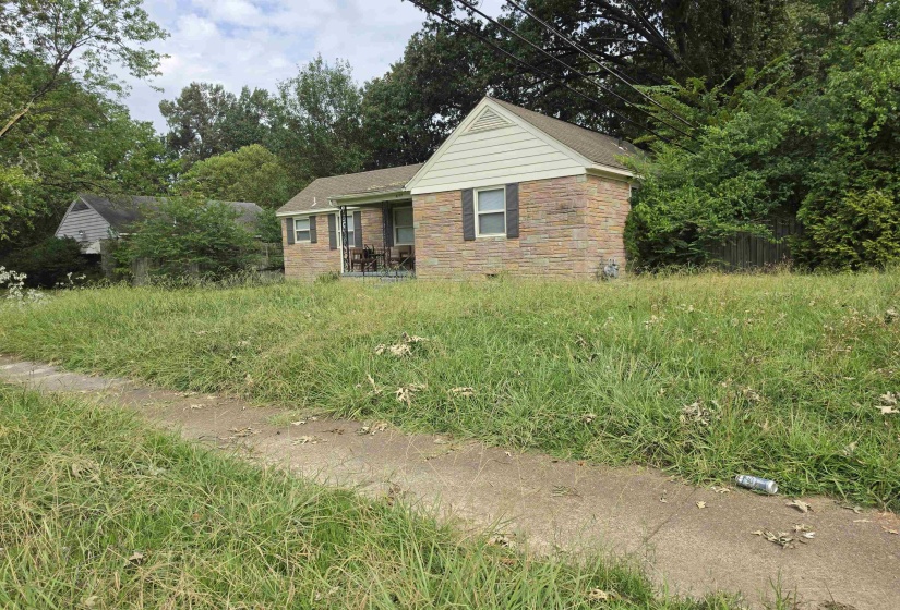 4160 DUNN RD, Memphis, Tennessee 38111, 3 Bedroom Bedrooms, 6 Room Rooms,1 BathroomBathrooms,Residential,For Sale,DUNN,0,10229132