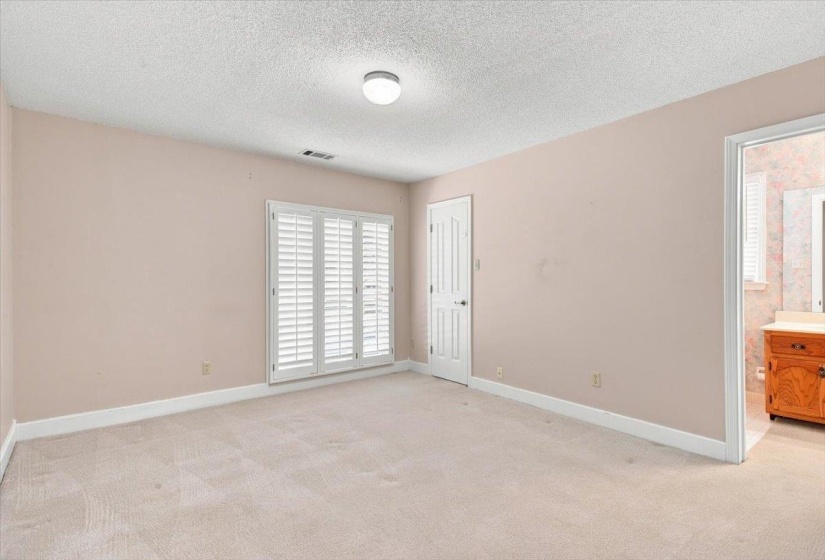 751 LAKE MEADOW DR, Collierville, Tennessee 38017, 4 Bedroom Bedrooms, 7 Room Rooms,2.1 BathroomBathrooms,Residential,For Sale,LAKE MEADOW,0,10229133