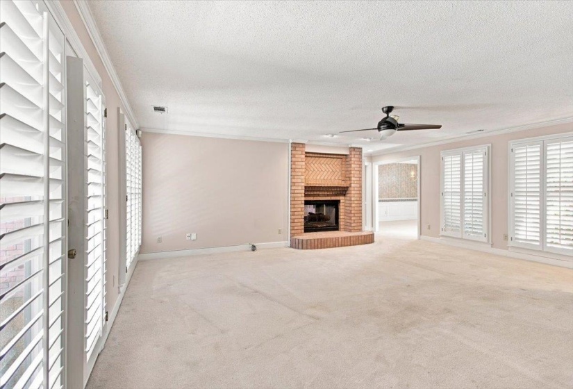 751 LAKE MEADOW DR, Collierville, Tennessee 38017, 4 Bedroom Bedrooms, 7 Room Rooms,2.1 BathroomBathrooms,Residential,For Sale,LAKE MEADOW,0,10229133