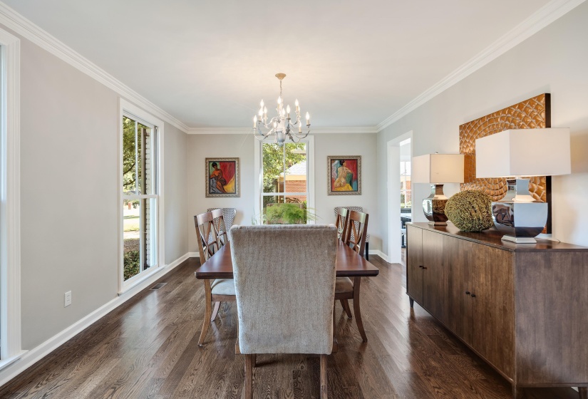 95 GROVE PARK CIR, Memphis, Tennessee 38117, 5 Bedroom Bedrooms, 11 Room Rooms,4.1 BathroomBathrooms,Residential,For Sale,GROVE PARK,0,10229137
