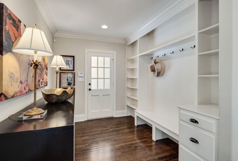 95 GROVE PARK CIR, Memphis, Tennessee 38117, 5 Bedroom Bedrooms, 11 Room Rooms,4.1 BathroomBathrooms,Residential,For Sale,GROVE PARK,0,10229137