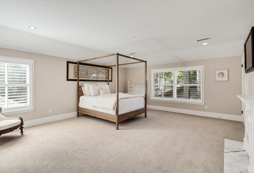 95 GROVE PARK CIR, Memphis, Tennessee 38117, 5 Bedroom Bedrooms, 11 Room Rooms,4.1 BathroomBathrooms,Residential,For Sale,GROVE PARK,0,10229137