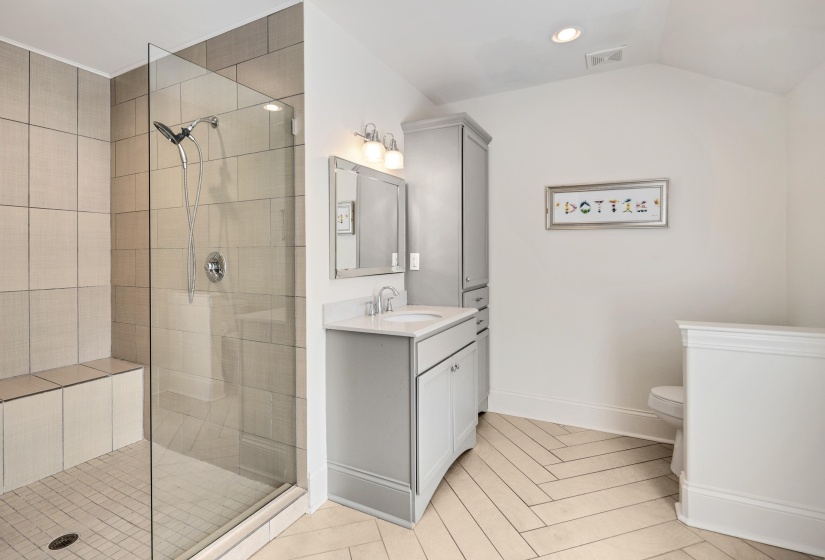95 GROVE PARK CIR, Memphis, Tennessee 38117, 5 Bedroom Bedrooms, 11 Room Rooms,4.1 BathroomBathrooms,Residential,For Sale,GROVE PARK,0,10229137