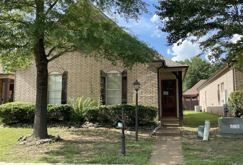 6916 LAGRANGE PINES DR, Cordova, Tennessee 38018, 3 Bedroom Bedrooms, 3 Room Rooms,2 BathroomBathrooms,Residential,For Sale,LAGRANGE PINES,0,10206269