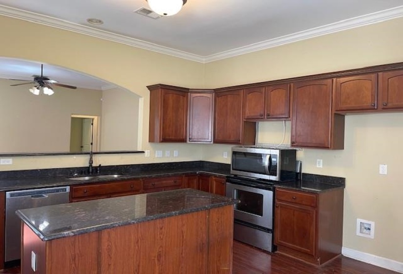 6916 LAGRANGE PINES DR, Cordova, Tennessee 38018, 3 Bedroom Bedrooms, 3 Room Rooms,2 BathroomBathrooms,Residential,For Sale,LAGRANGE PINES,0,10206269