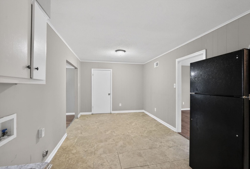 4314 FORD RD, Memphis, Tennessee 38109, 5 Bedroom Bedrooms, 8 Room Rooms,1.1 BathroomBathrooms,Residential,For Sale,FORD,0,10211186