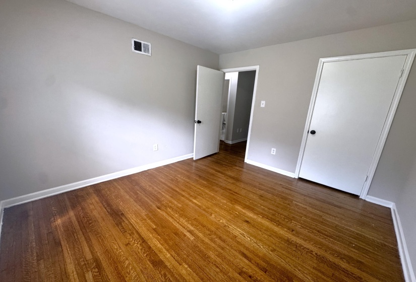 3712 MERRITT ST, Memphis, Tennessee 38128, 3 Bedroom Bedrooms, 7 Room Rooms,1.1 BathroomBathrooms,Rental Properties,For Sale,MERRITT,0,10229157