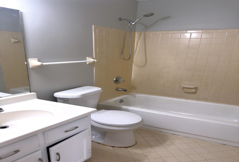 6625 CHAUNCEY AVE, Memphis, Tennessee 38141, 3 Bedroom Bedrooms, 6 Room Rooms,2 BathroomBathrooms,Rental Properties,For Sale,CHAUNCEY,0,10229159