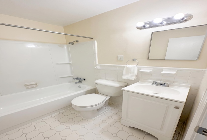 3637 NEELY RD, Memphis, Tennessee 38109, 3 Bedroom Bedrooms, 6 Room Rooms,1.1 BathroomBathrooms,Residential,For Sale,NEELY,0,10229144