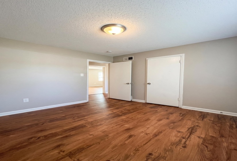 3637 NEELY RD, Memphis, Tennessee 38109, 3 Bedroom Bedrooms, 6 Room Rooms,1.1 BathroomBathrooms,Residential,For Sale,NEELY,0,10229144