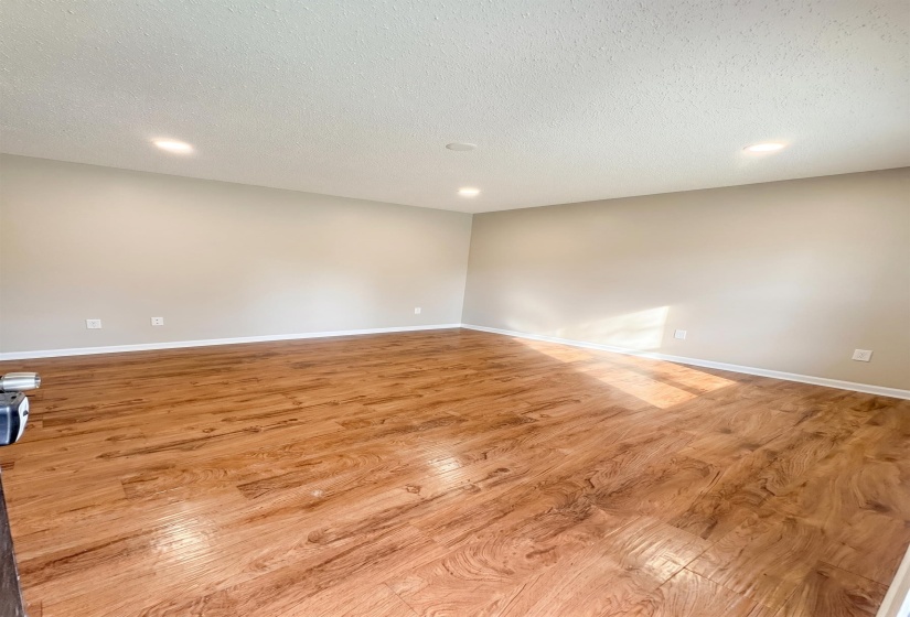 3637 NEELY RD, Memphis, Tennessee 38109, 3 Bedroom Bedrooms, 6 Room Rooms,1.1 BathroomBathrooms,Residential,For Sale,NEELY,0,10229144