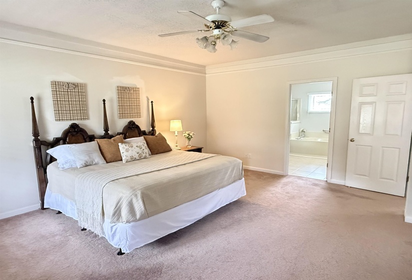 1044 SWEETIE LN, Collierville, Tennessee 38017, 3 Bedroom Bedrooms, 8 Room Rooms,3.1 BathroomBathrooms,Residential,For Sale,SWEETIE,0,10229145