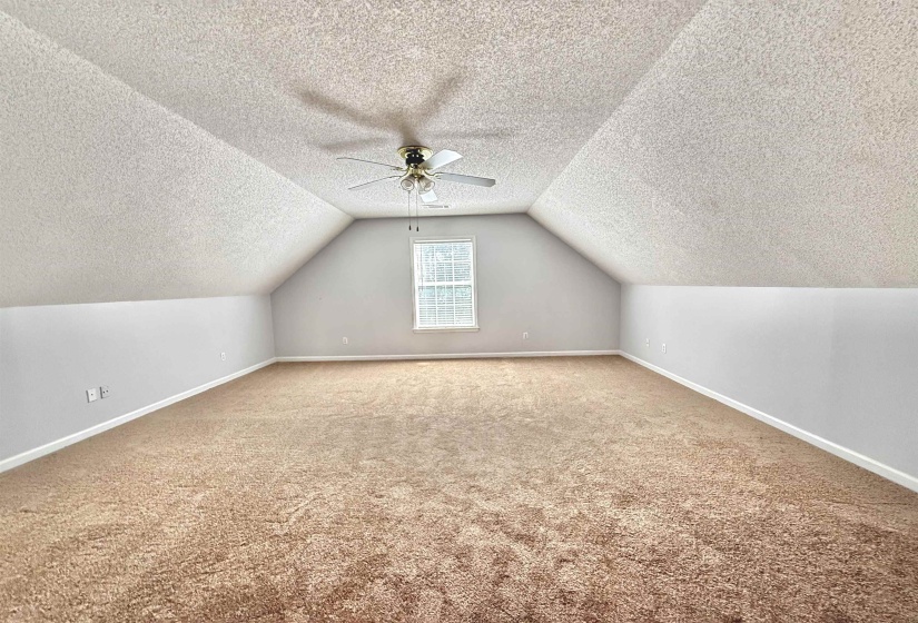 1044 SWEETIE LN, Collierville, Tennessee 38017, 3 Bedroom Bedrooms, 8 Room Rooms,3.1 BathroomBathrooms,Residential,For Sale,SWEETIE,0,10229145