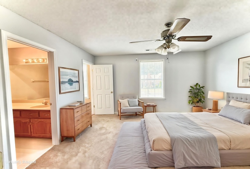 1044 SWEETIE LN, Collierville, Tennessee 38017, 3 Bedroom Bedrooms, 8 Room Rooms,3.1 BathroomBathrooms,Residential,For Sale,SWEETIE,0,10229145