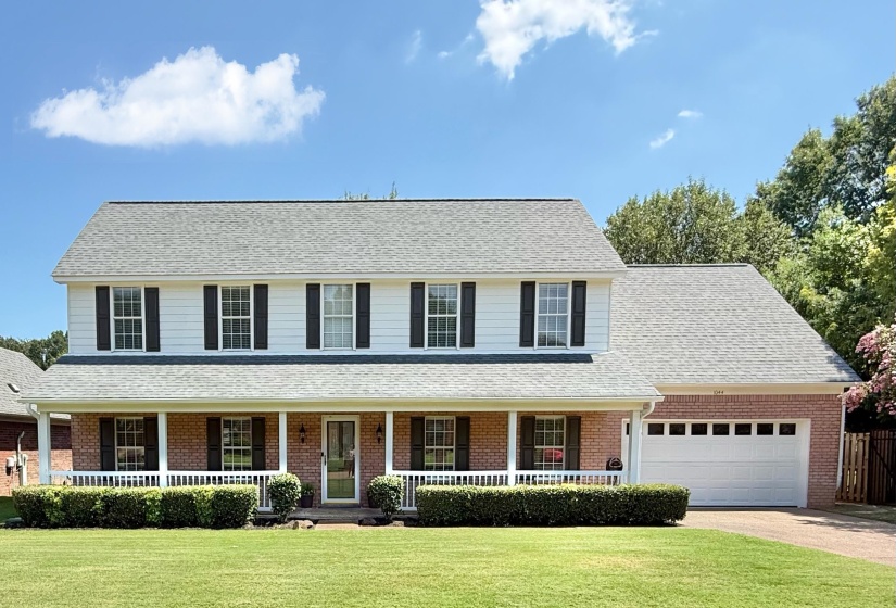 1044 SWEETIE LN, Collierville, Tennessee 38017, 3 Bedroom Bedrooms, 8 Room Rooms,3.1 BathroomBathrooms,Residential,For Sale,SWEETIE,0,10229145