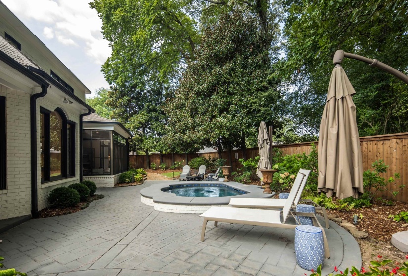 7562 TAGG DR, Germantown, Tennessee 38138, 6 Bedroom Bedrooms, 11 Room Rooms,4.1 BathroomBathrooms,Residential,For Sale,TAGG,0,10229148
