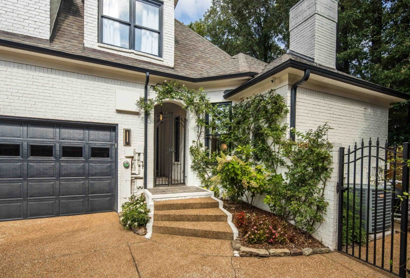 7562 TAGG DR, Germantown, Tennessee 38138, 6 Bedroom Bedrooms, 11 Room Rooms,4.1 BathroomBathrooms,Residential,For Sale,TAGG,0,10229148