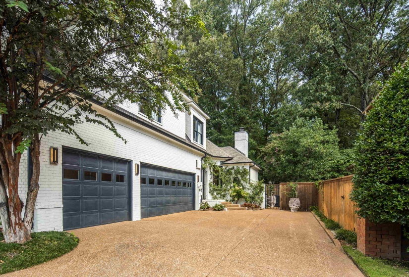 7562 TAGG DR, Germantown, Tennessee 38138, 6 Bedroom Bedrooms, 11 Room Rooms,4.1 BathroomBathrooms,Residential,For Sale,TAGG,0,10229148