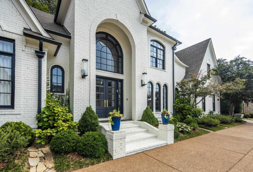 7562 TAGG DR, Germantown, Tennessee 38138, 6 Bedroom Bedrooms, 11 Room Rooms,4.1 BathroomBathrooms,Residential,For Sale,TAGG,0,10229148