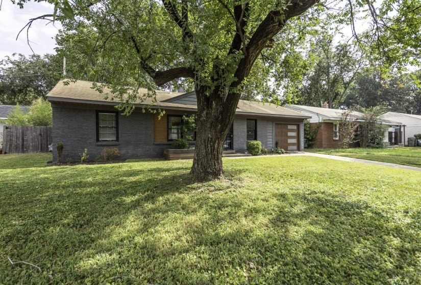 4488 QUINCE RD, Memphis, Tennessee 38117, 3 Bedroom Bedrooms, 5 Room Rooms,1 BathroomBathrooms,Residential,For Sale,QUINCE,0,10229152