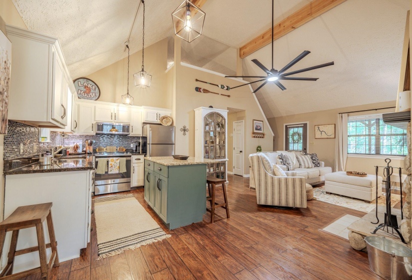 25 PICKWICK WOODS CV, Counce, Tennessee 38326, 3 Bedroom Bedrooms, 7 Room Rooms,2 BathroomBathrooms,Residential,For Sale,PICKWICK WOODS,0,10229155