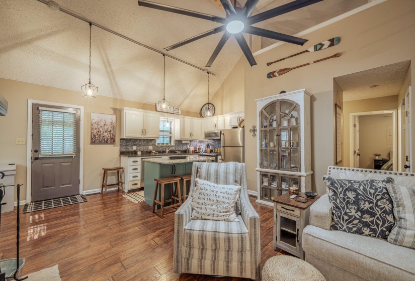25 PICKWICK WOODS CV, Counce, Tennessee 38326, 3 Bedroom Bedrooms, 7 Room Rooms,2 BathroomBathrooms,Residential,For Sale,PICKWICK WOODS,0,10229155