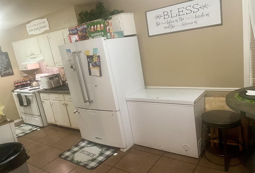 4941 APPLEVILLE ST, Memphis, Tennessee 38109, 3 Bedroom Bedrooms, 6 Room Rooms,2 BathroomBathrooms,Residential,For Sale,APPLEVILLE,0,10229158