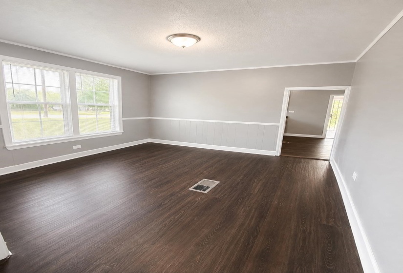 3609 OVERTON CROSSING ST, Memphis, Tennessee 38127, 2 Bedroom Bedrooms, 5 Room Rooms,2 BathroomBathrooms,Residential,For Sale,OVERTON CROSSING,0,10229160
