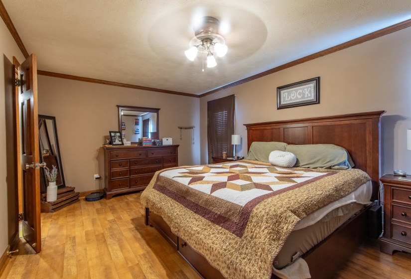 255 EASLEY LOOP, Savannah, Tennessee 38372, 4 Bedroom Bedrooms, 11 Room Rooms,2.1 BathroomBathrooms,Residential,For Sale,EASLEY,0,10229161
