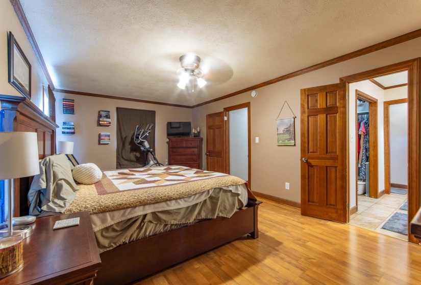255 EASLEY LOOP, Savannah, Tennessee 38372, 4 Bedroom Bedrooms, 11 Room Rooms,2.1 BathroomBathrooms,Residential,For Sale,EASLEY,0,10229161