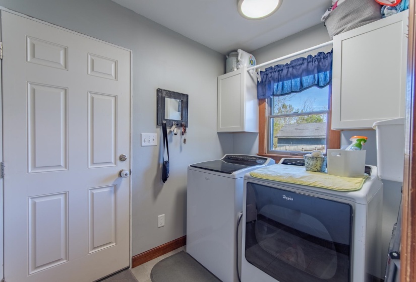 255 EASLEY LOOP, Savannah, Tennessee 38372, 4 Bedroom Bedrooms, 11 Room Rooms,2.1 BathroomBathrooms,Residential,For Sale,EASLEY,0,10229161